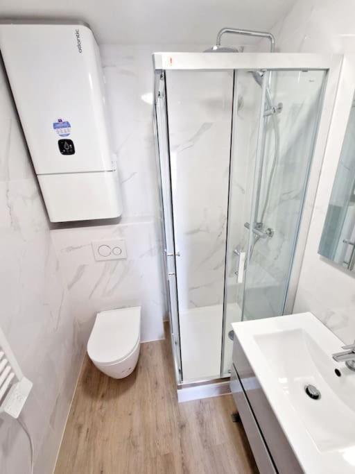 ואלנס Agreable Appartement T2 Centre Ville מראה חיצוני תמונה