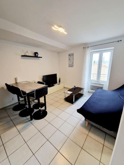 ואלנס Agreable Appartement T2 Centre Ville מראה חיצוני תמונה